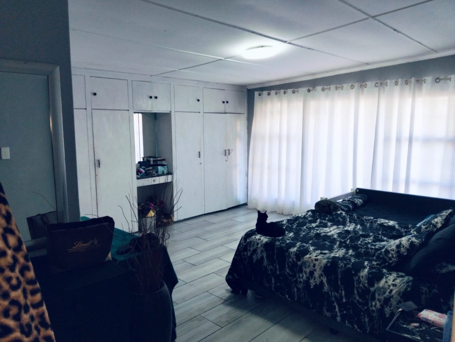 3 Bedroom Property for Sale in Bothasrus Eastern Cape